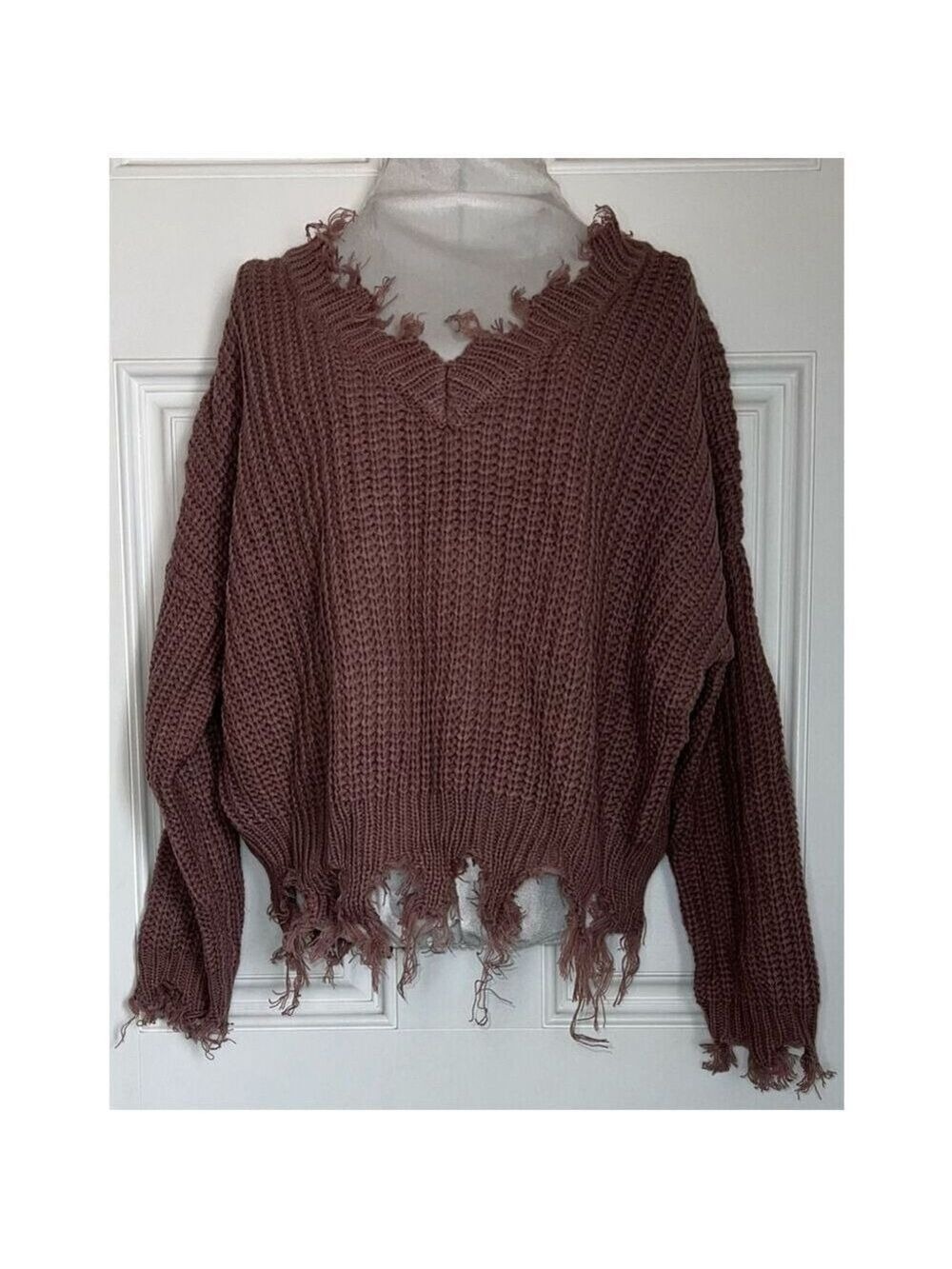 Love Tree Distressed Crop VNeck Sweater (Lg) - Picture 2 of 6